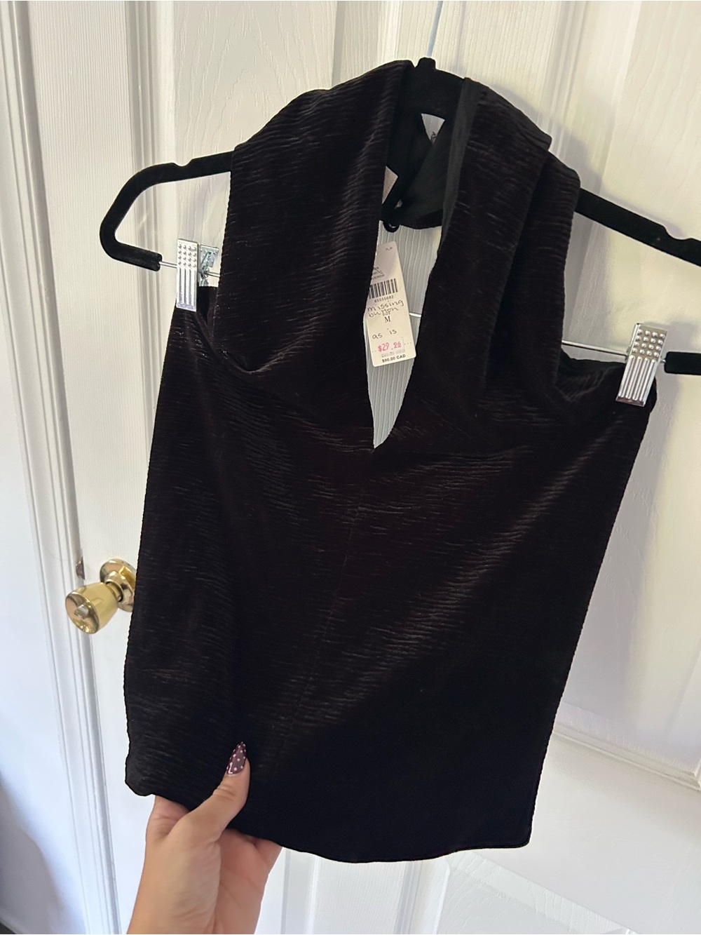 NWT with flaw Anthropologie Dolan Black Velvet Halter Top Size Medium - Picture 5 of 13